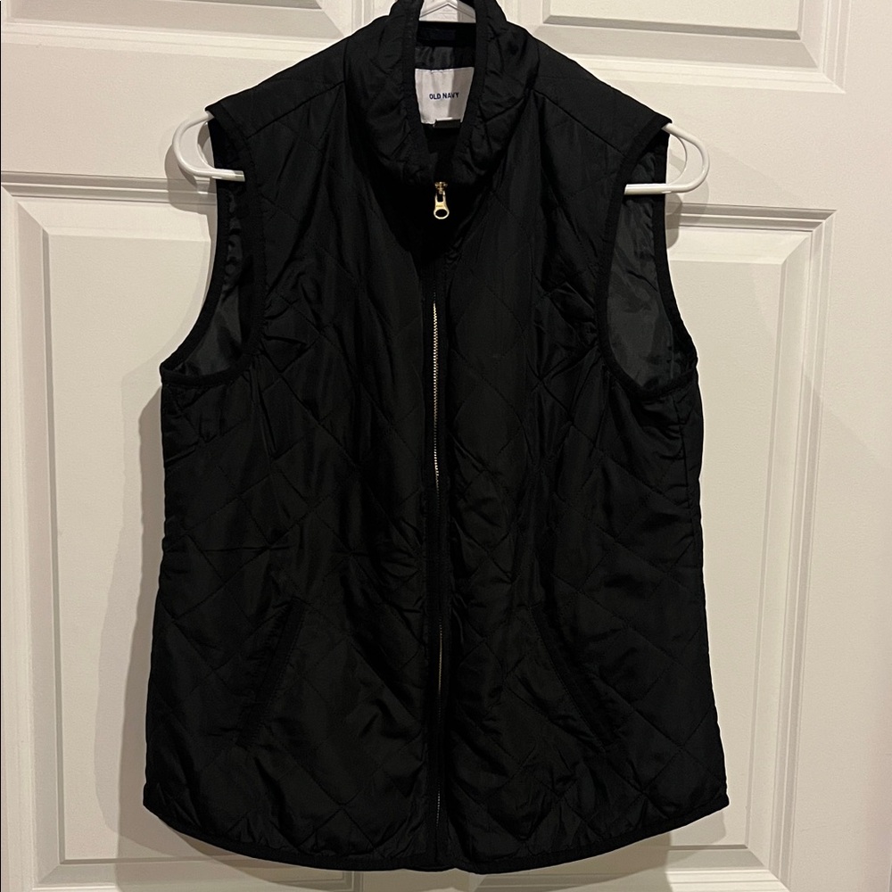 Old Navy Black Quilted Vest